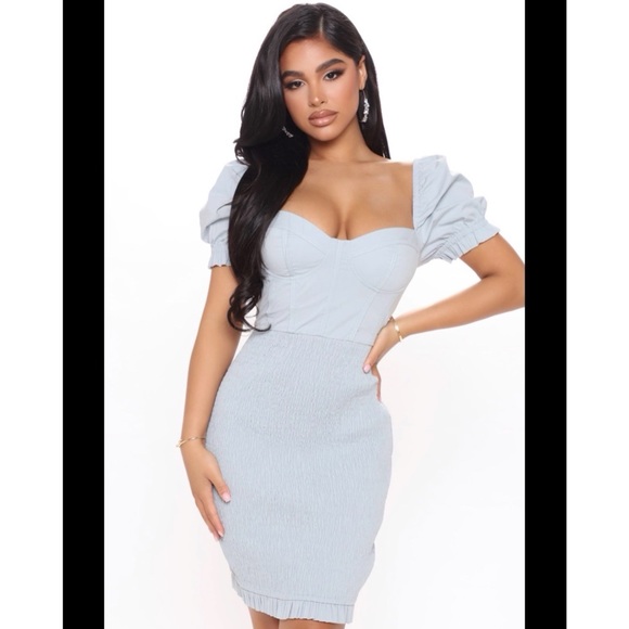 FashionNova blue smocked mini dress - Picture 5 of 7